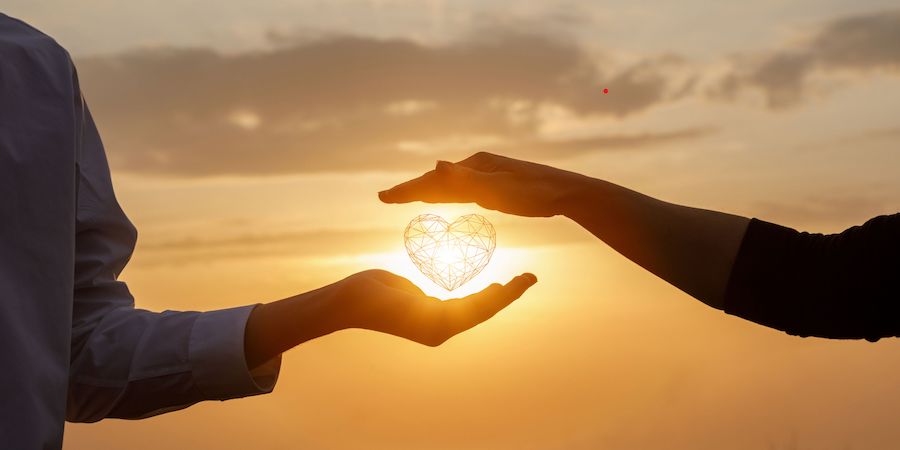 Cómo encontrar el equilibrio entre dar y recibir en tus relaciones